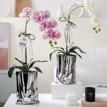 Креативен Нов китайски стил, високо качество на Настолни Цветни орнаменти, Сребърна керамична ваза на допир
