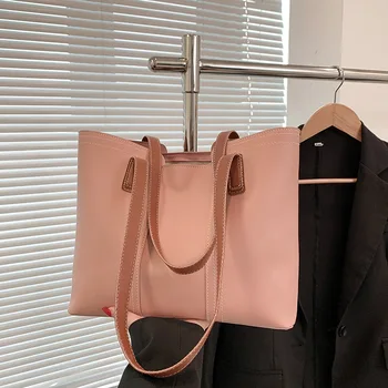 Проста дамски чанта от изкуствена кожа за есен-зима, нова модерна чанта-тоут, персонални чанта на едно рамо с голям капацитет.