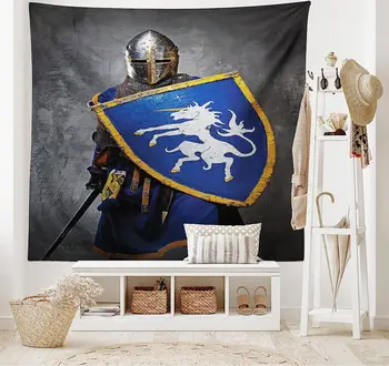 Средновековен гоблен, Средновековният рицар с древния щит В историческата тематика, дигитален печат, текстилен стенен декор