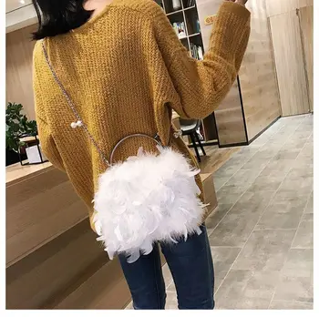 Луксозна Дизайнерска Марка Ostrich Hair Модни Дамски Чанти 2023 Корейски Ins Нова Универсална Верига Фея Square Bag Чанта През Рамо 1