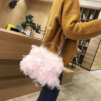 Луксозна Дизайнерска Марка Ostrich Hair Модни Дамски Чанти 2023 Корейски Ins Нова Универсална Верига Фея Square Bag Чанта През Рамо 2
